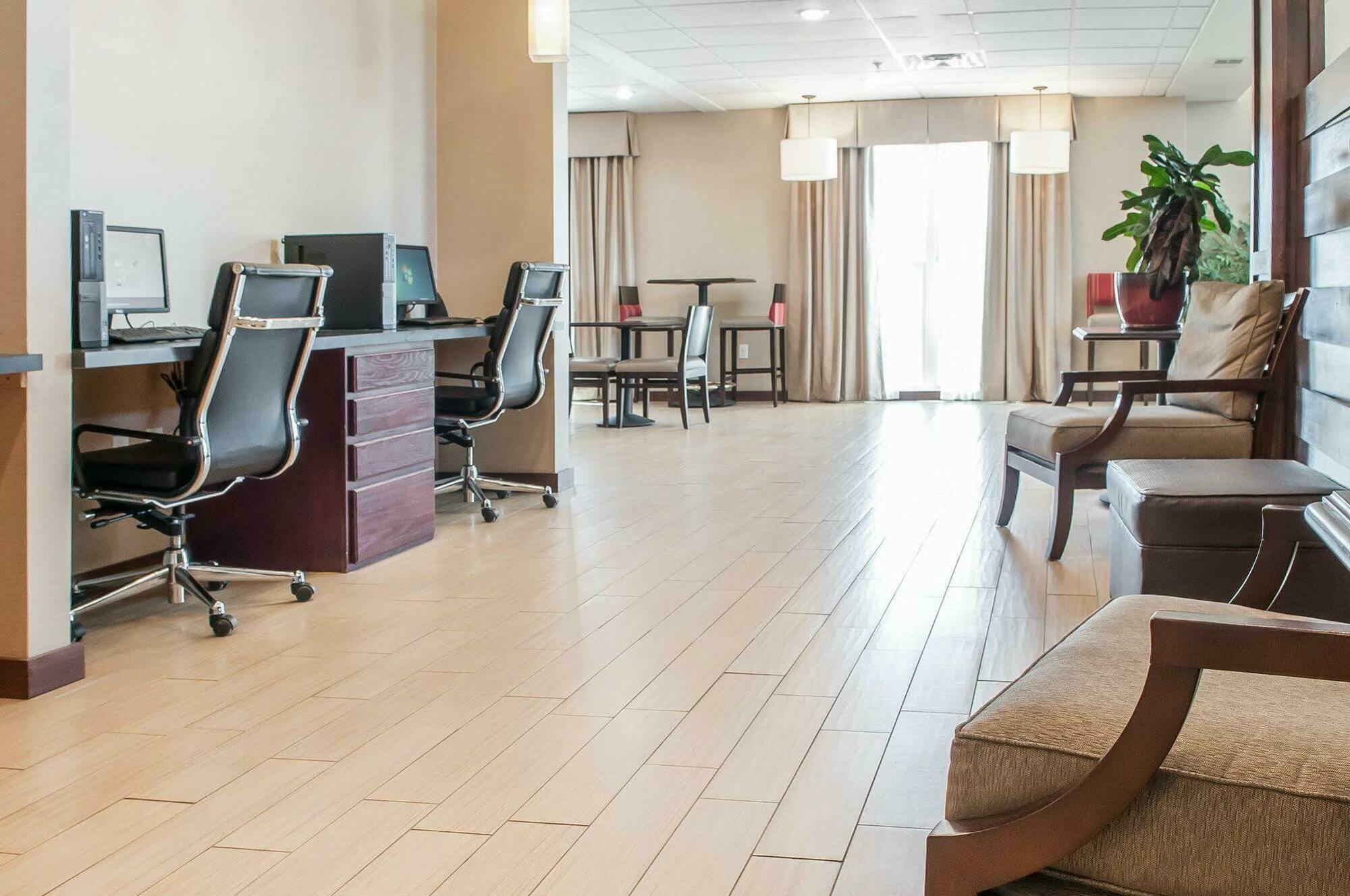Comfort Suites Farmington Dış mekan fotoğraf